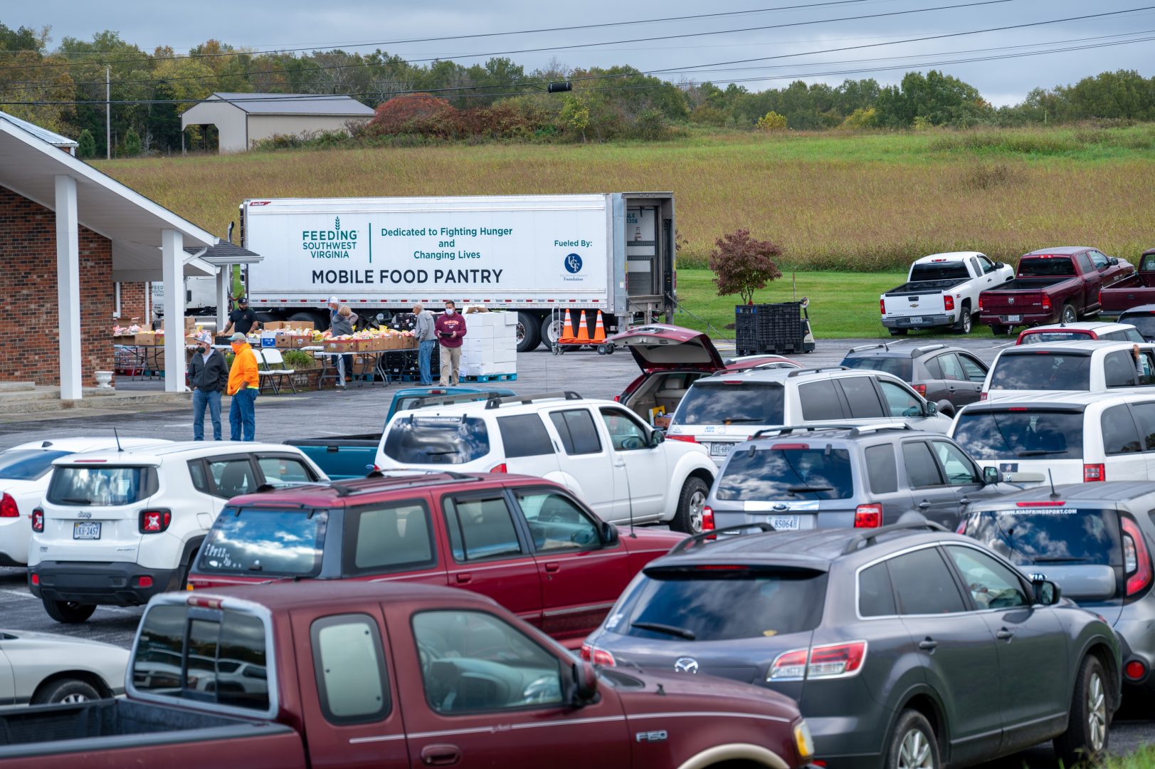 Mobile food pantry